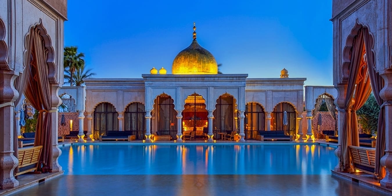 Palais Namaskar